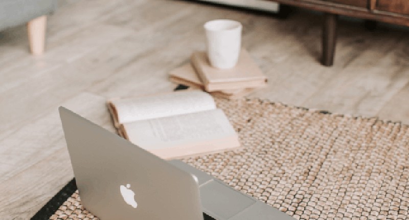 Inventarsi un lavoro e lavorare da casa