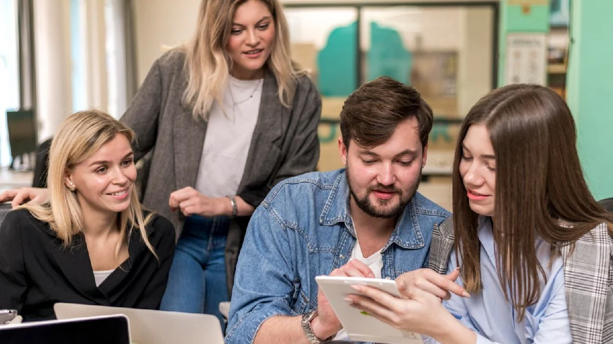 intelligenza artificiale ruba il lavoro