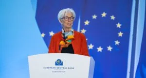 Christine Lagarde al parlamento europeo su riforme Draghi